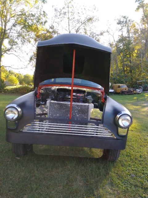 1952 Flat Black Oldsmobile Eighty-Eight