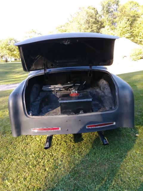 1952 Flat Black Oldsmobile Eighty-Eight