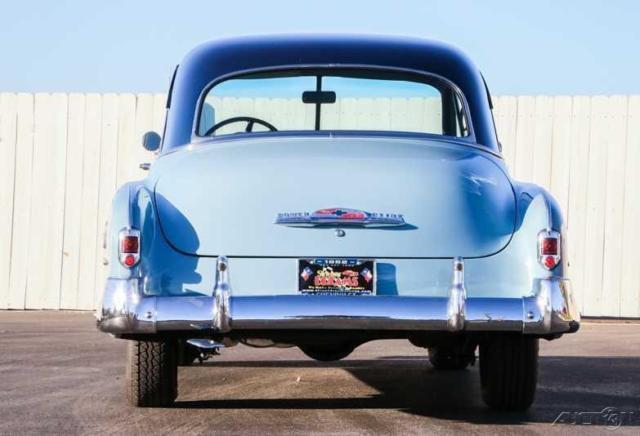 1952 Yellow Chevrolet Deluxe Street Rod
