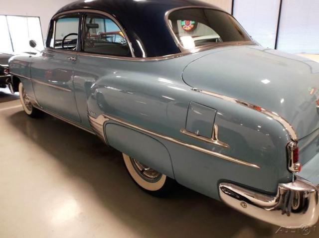 1952 Yellow Chevrolet Deluxe Street Rod