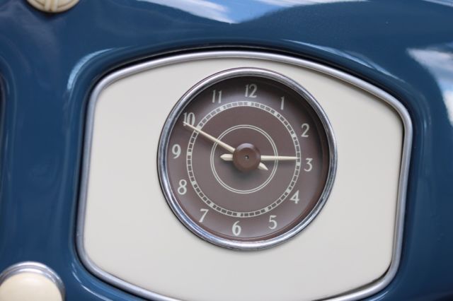 1952 Volkswagen Beetle - Classic