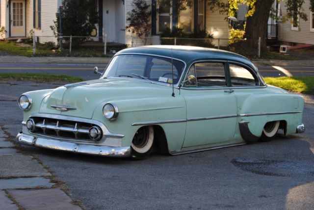 1953 Green Chevrolet Bel Air/150/210 Sedan