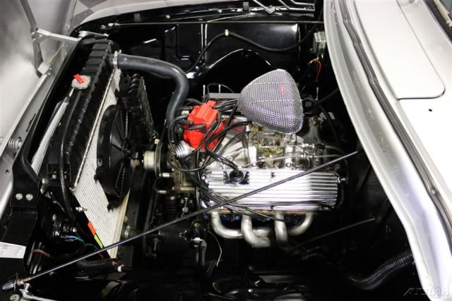 1953 Silver Ford F-100