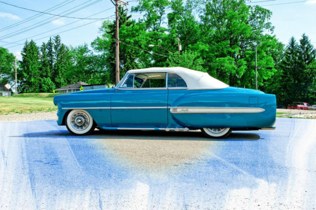 1953 White and Blue Chevrolet Bel Air/150/210 Coupe Simulated Convertibule