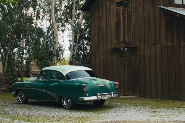1953 Green Buick Century Sedan
