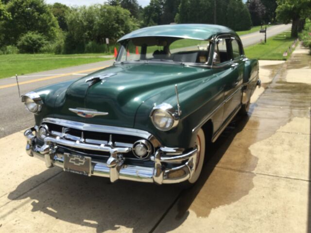 1953 Green Chevrolet Bel Air/150/210