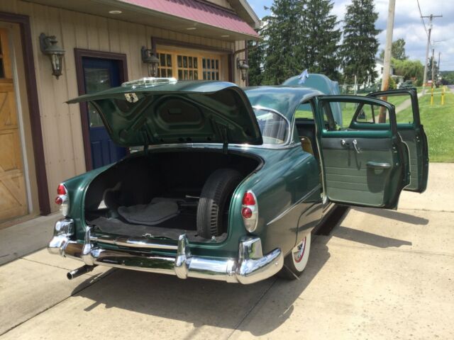 1953 Green Chevrolet Bel Air/150/210