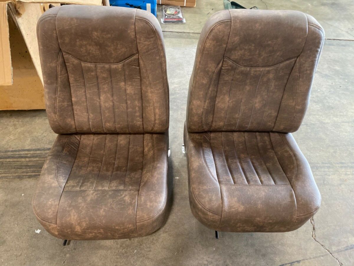 1953 Green Chevrolet 210 Coupe