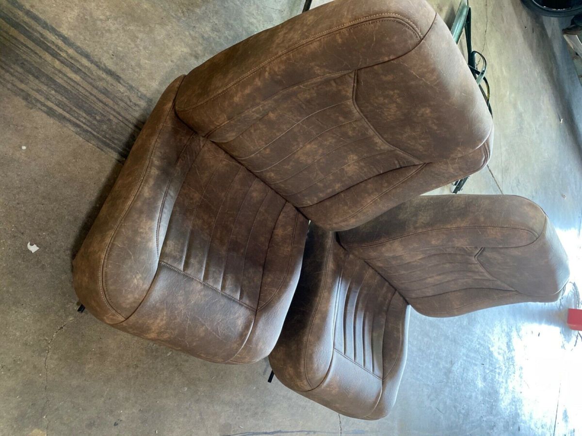 1953 Green Chevrolet 210 Coupe