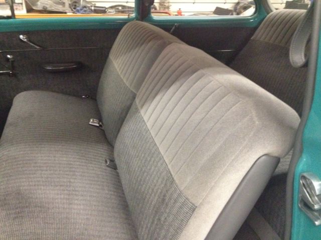 1953 Teal Chevrolet Bel Air/150/210 Sedan