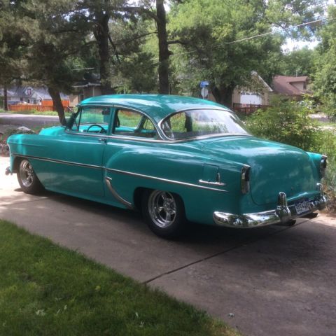 1953 Teal Chevrolet Bel Air/150/210 Sedan