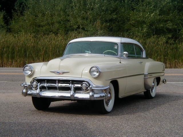 1953 yellow Chevrolet Bel Air/150/210