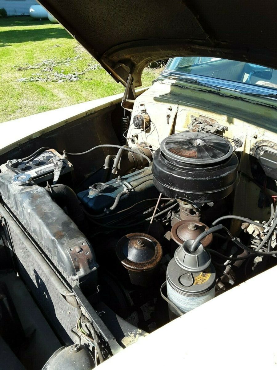 1953 Yellow Chevrolet Bel Air/150/210 Coupe