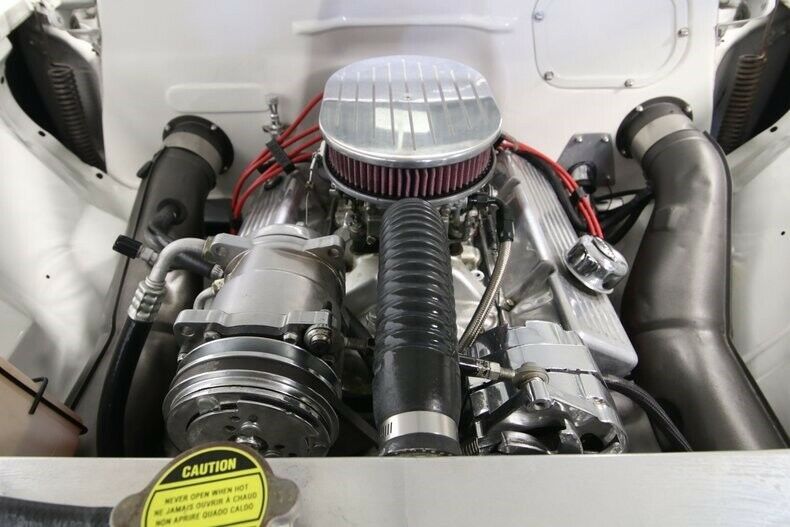 1953 White Chevrolet Bel Air/150/210 Coupe