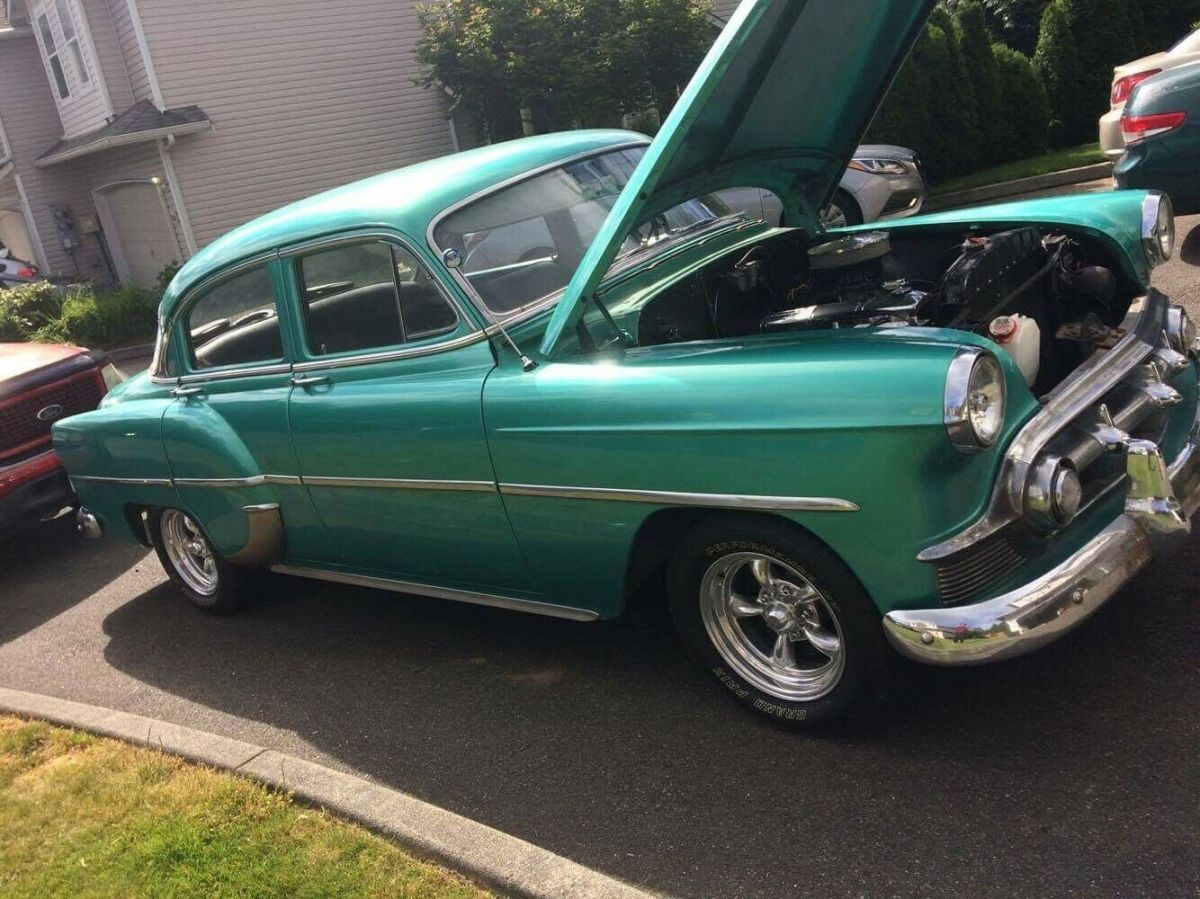1953 Green Chevrolet Bel Air/150/210 Sedan