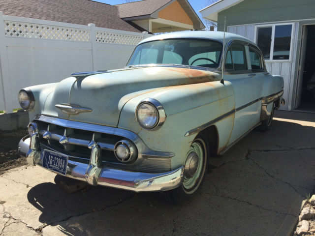 1953 Blue Chevrolet Bel Air/150/210 Sedan