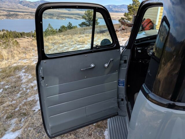 1953 Black/Grey Chevrolet C/K Pickup 1500 Standard Cab Pickup