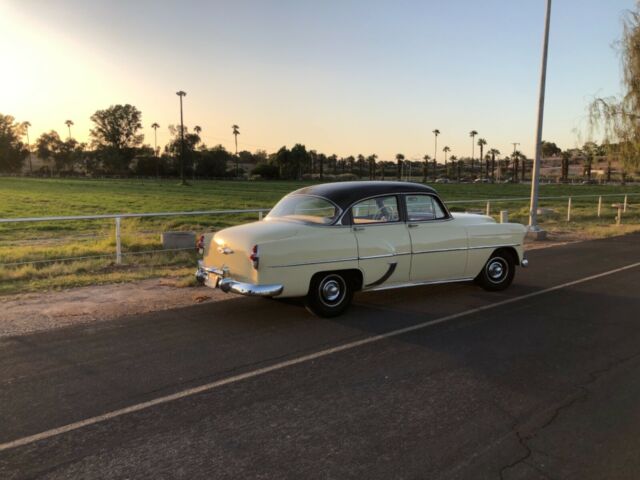 1953 Tan Chevrolet Bel Air/150/210 Coupe