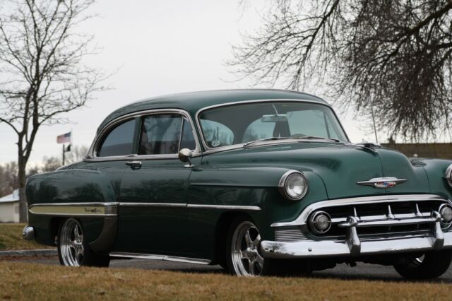 1953 Green Chevrolet Bel Air/150/210