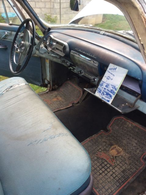 1953 Blue Chevrolet Bel Air/150/210 Sedan