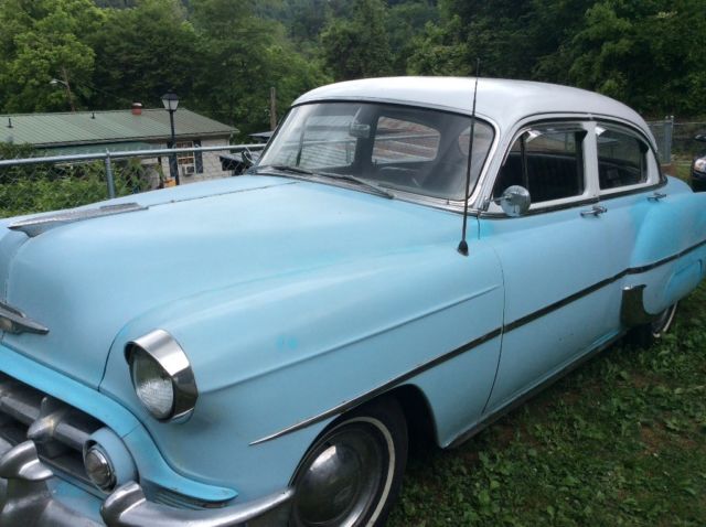 1953 Blue Chevrolet Bel Air/150/210 Sedan