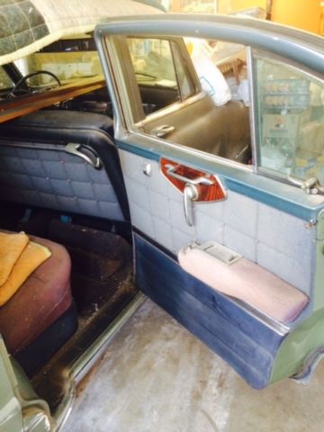 1953 Silver Chrysler Imperial 4 DOOR SEDAN