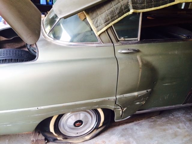 1953 Silver Chrysler Imperial 4 DOOR SEDAN