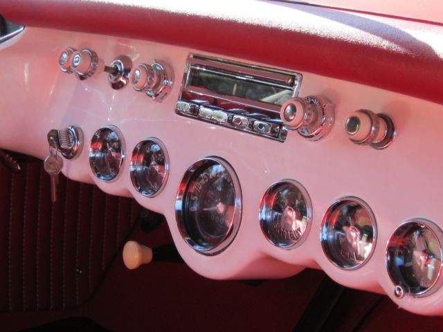 1953 White Chevrolet Corvette Convertible