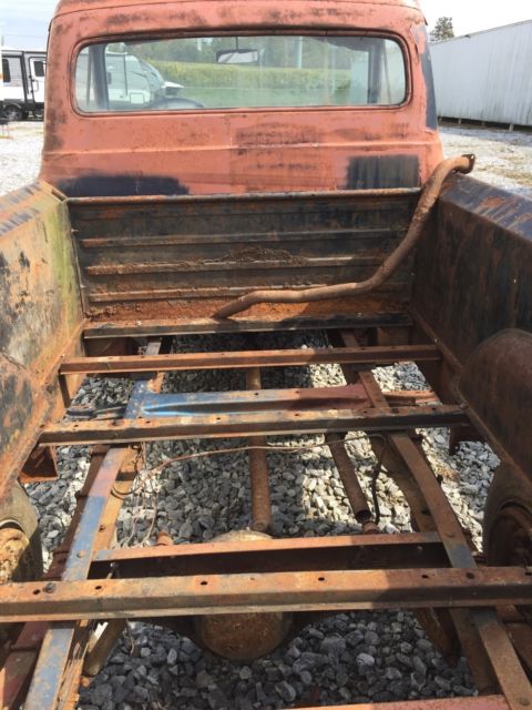 1953 Black Ford F-250 Cab & Chassis