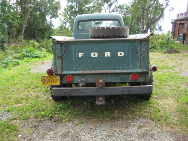 1953 Green Ford F-350 Standard Cab Pickup