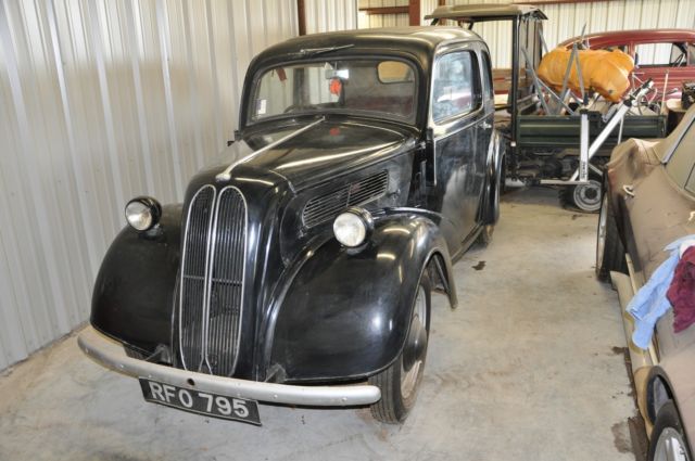 1953 Black Ford Anglia 2 dr