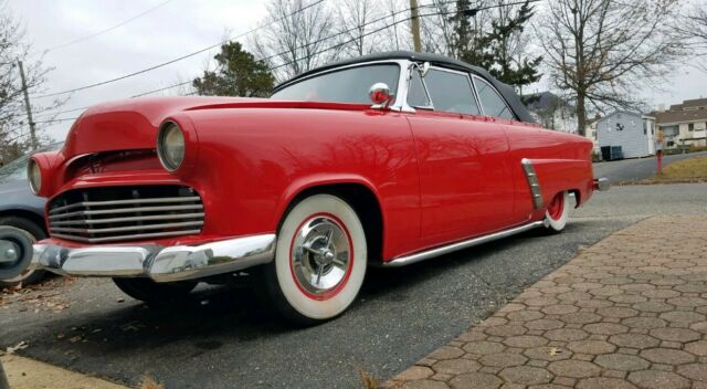 1953 mint green Ford Customline Coupe