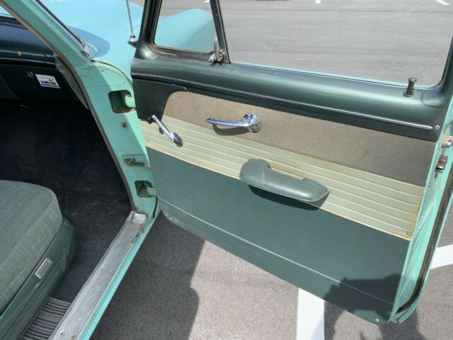 1953 Green Ford Customline Sedan