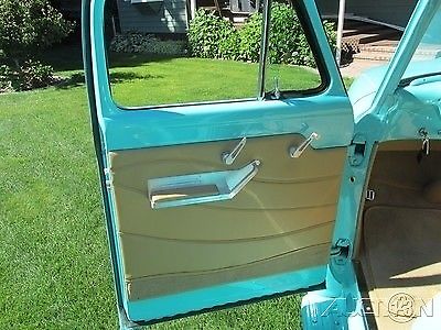 1953 Blue Ford F-100 Pickup Truck