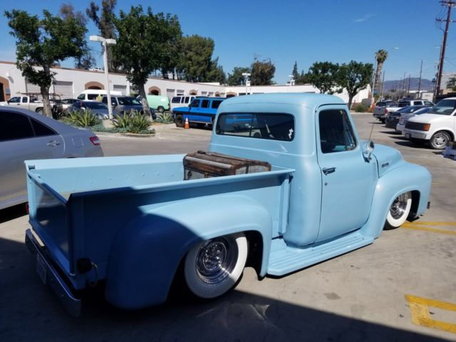 1953 Blue Ford F-100 Cab & Chassis