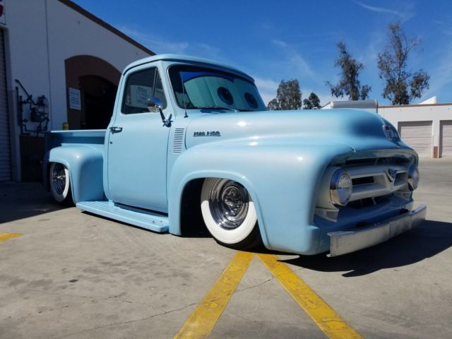 1953 Blue Ford F-100 Cab & Chassis