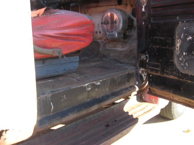 1953 White/RED Ford F-100 Standard Cab Pickup