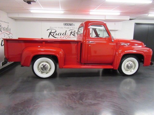 1953 Red Ford F-250 --