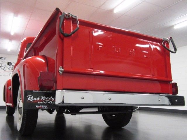 1953 Red Ford F-250 --