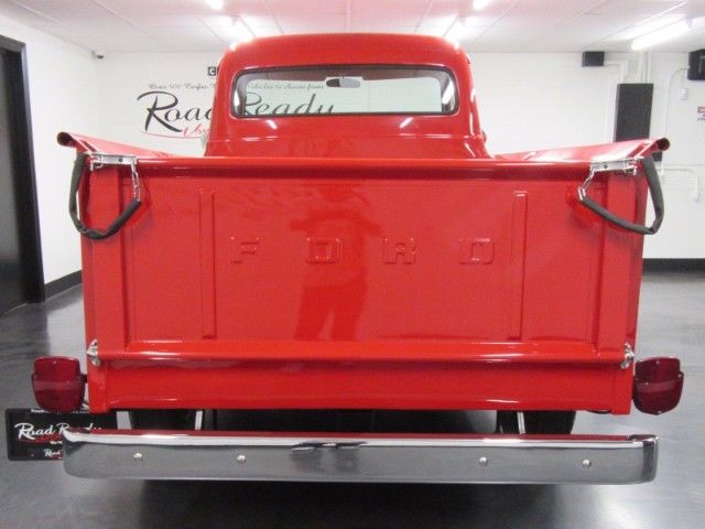 1953 Red Ford F-250 --