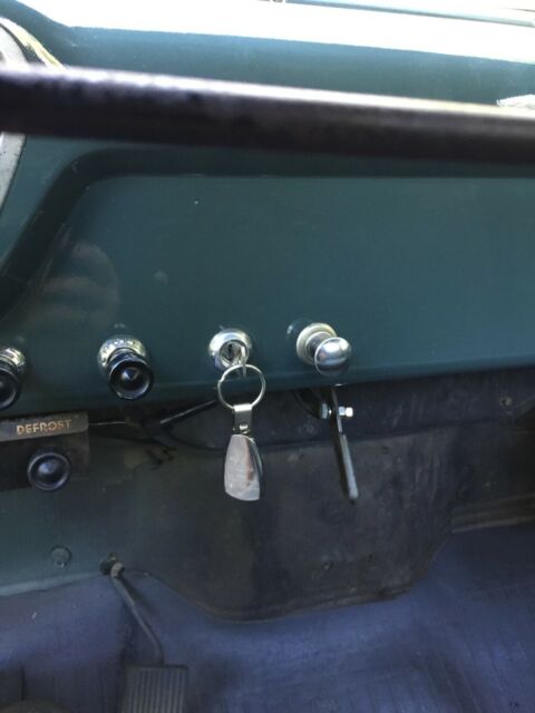 1953 Green Ford F-100 Cab & Chassis