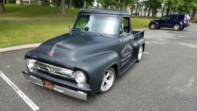 1953 Black Ford F-100 Truck