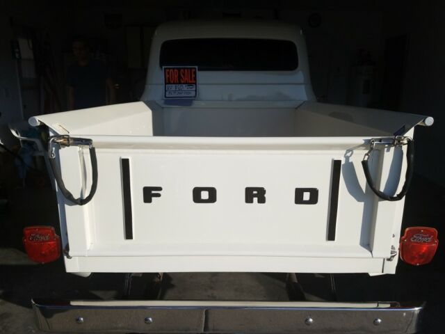 1953 White Ford F-100 Truck