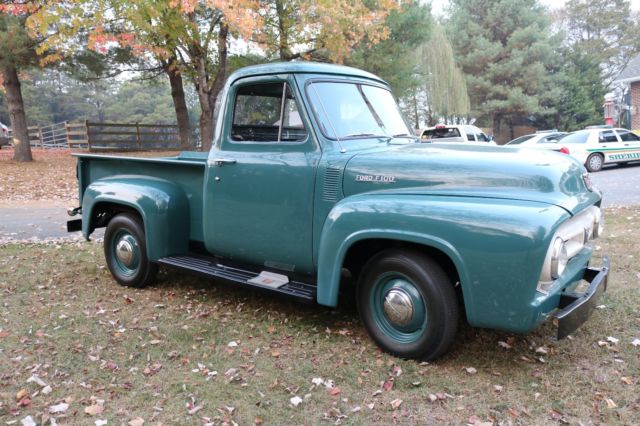 1953 Ford F-100 Crew Cab Pickup