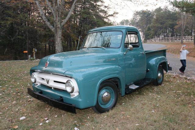 1953 Ford F-100 Crew Cab Pickup