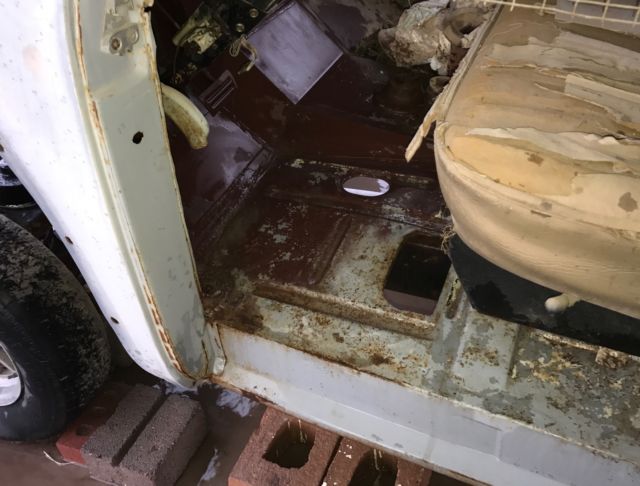 1953 Ford F-100 Standard Cab Pickup