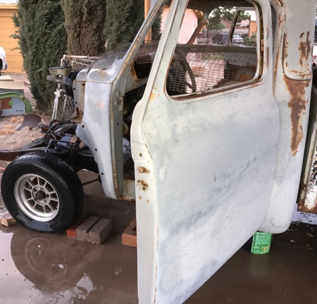 1953 Ford F-100 Standard Cab Pickup