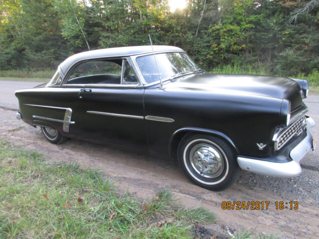 1953 Black and Silver Satin Ford Victoria Coupe 2drht