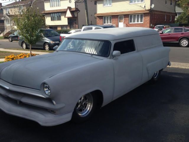1953 Gray Ford Mustang Wagon