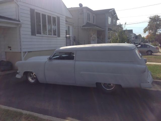 1953 Gray Ford Mustang Wagon